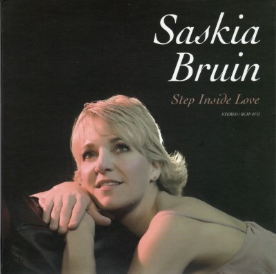 Saskia Bruin_STEP INSIDE LOVE.jpg